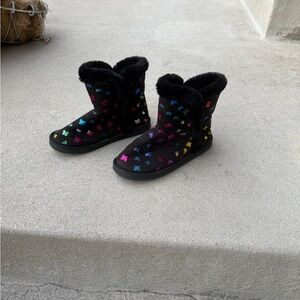 Olivia Miller Girls Colorful Prismatic Heart Patterned Black Boots Size 5